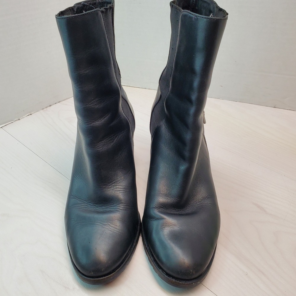 Cole Haan Black Leather Ankle Boots Buckle‎ Elastic Side Block Heel 9.5B - Picture 3 of 16